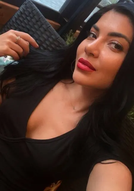 Оля из Стрежевого, мне 40, познакомлюсь на одну ночь