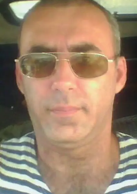 Я Игорь, 59, из Копейска, ищу знакомства на одну ночь