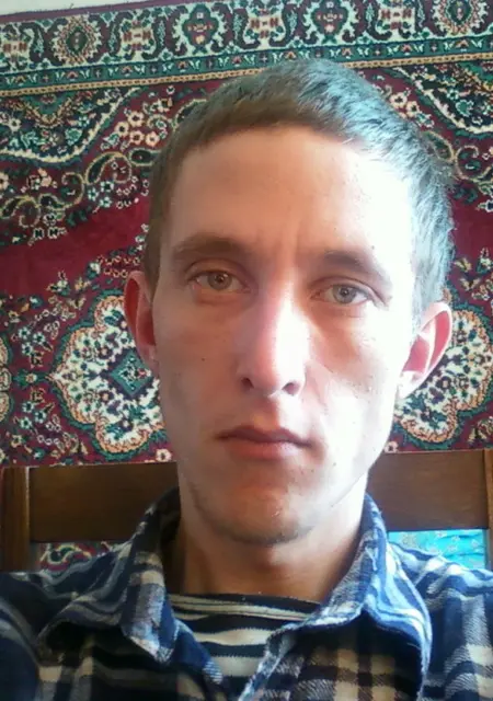 Alex из Лаишева, ищу на сайте знакомства без обязательств