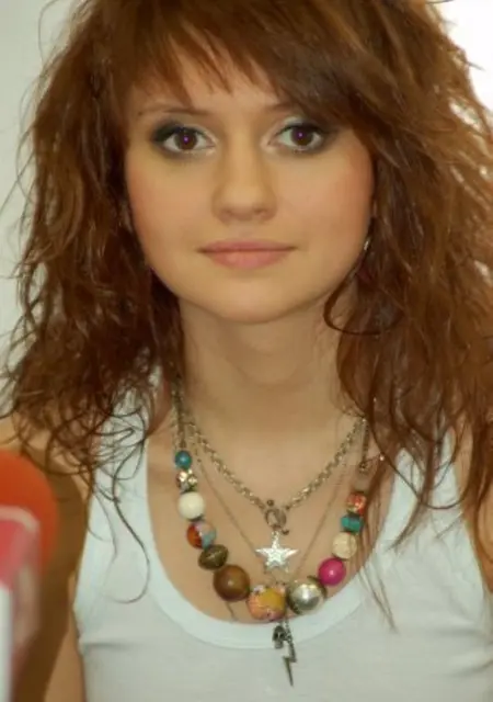 Я Виктория, 32, из Чистополя, ищу знакомство для приятного времяпровождения