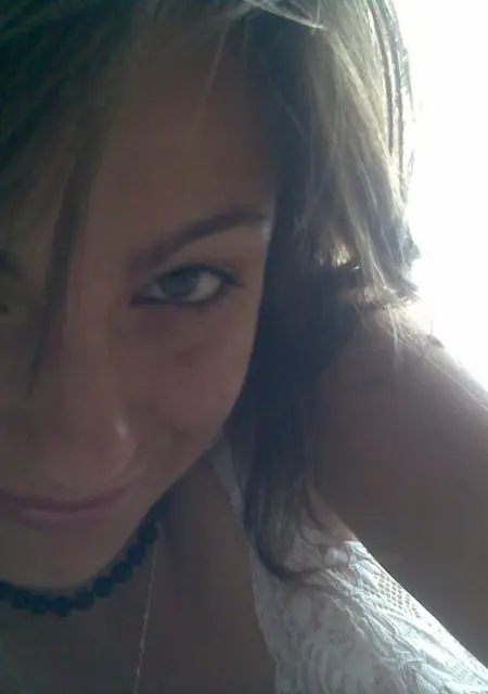 Ульяна из Чудова, мне 22, познакомлюсь для вирта