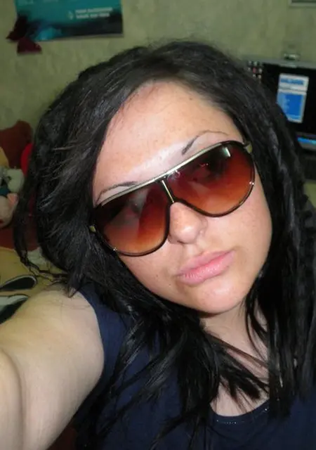 Я Яна, 21, из Вешенской, ищу знакомство для постоянных отношений