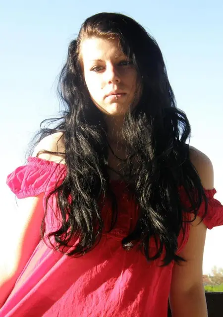 Валентина из Серова, ищу на сайте постоянные отношения