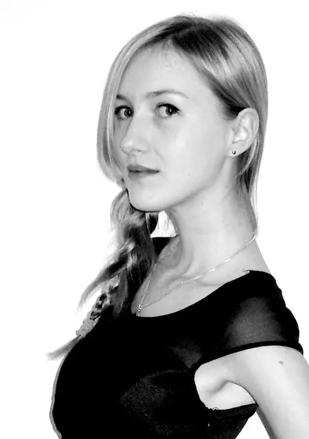 Я Виктория, 22, знакомлюсь для вирта в Норильске