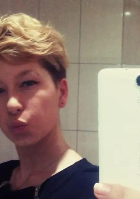 Я Софья, 18, из Аши, ищу знакомство для постоянных отношений