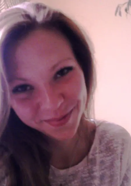 Катерина из Гагарина, мне 19, познакомлюсь для постоянных отношений