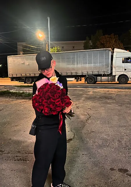 Руслан из Кирова, мне 18, познакомлюсь для приятного времяпровождения