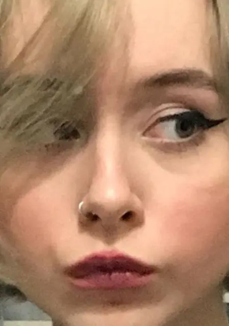 Инна из Березников, мне 27, познакомлюсь для вирта