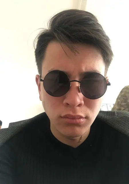 Mukhametzhan из Щучинска, мне 23, познакомлюсь на одну ночь