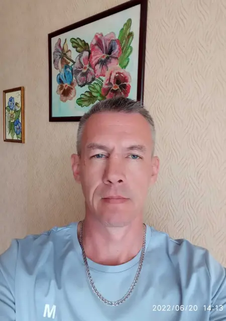 Сергей из Удачного, мне 46, познакомлюсь на одну ночь