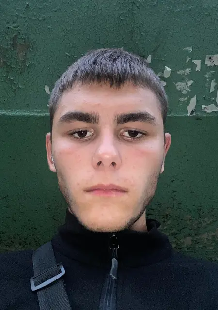 Vadim из Усть-Илимска, ищу на сайте общение