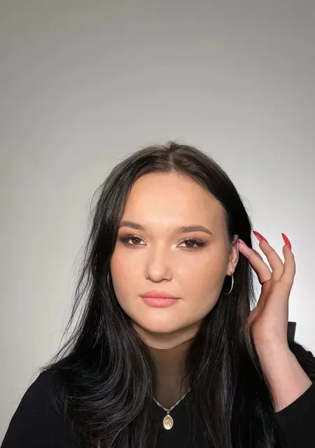 Я Уайли, 24, знакомлюсь для общения в Москве